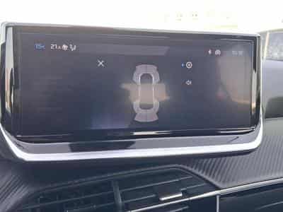 PEUGEOT 2008 1.2 100ch S&S Allure (2024) - Photo 7