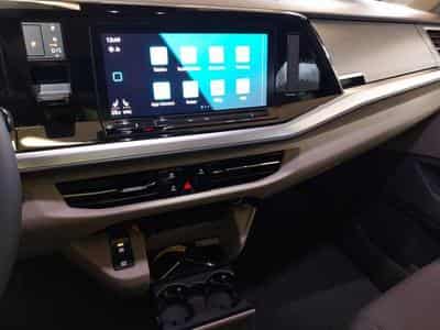 VW T7 Life LONG (2024) - Photo 4