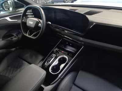 Audi A6 Avant S line (2025) - Foto 9
