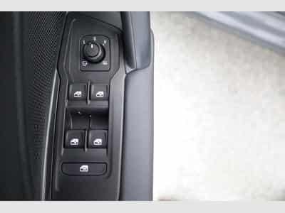 VW Tiguan 1.5 TSI eHybrid 150 kW Life (2025) - Photo 8