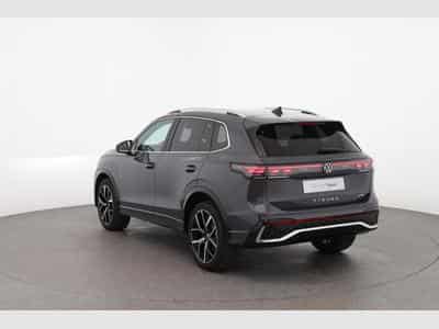 VW Tiguan Limited (2026) - Photo 7