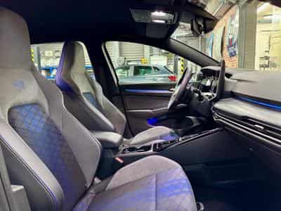 VW Golf Golf VIII R 2.0 333cv Auto 4Motion BLACK EDITION (2025) - Photo 8