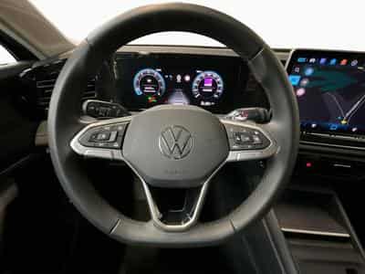 VW Tiguan Life+DSG+LED+LM18+P.Leder (2024) - Photo 10