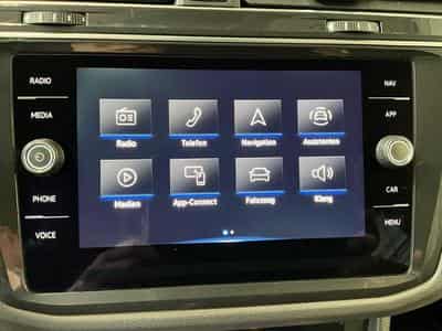 VW Tiguan Life-Urban-Sport+DSG+RearView (2024) - Photo 13