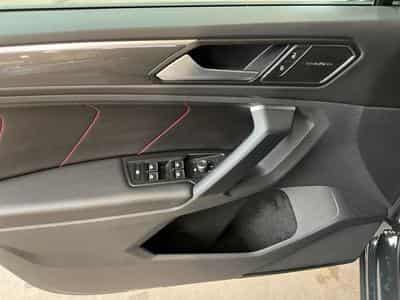 VW Tiguan Life-Urban-Sport+DSG+RearView (2024) - Photo 14