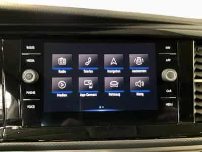 VW Multivan Trendline+DSG+7Sitze+Led+LM17 (2021) - Photo 13