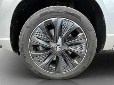 Skoda Karoq Sportline+DSG+Led+Navi (2025) - Foto 8