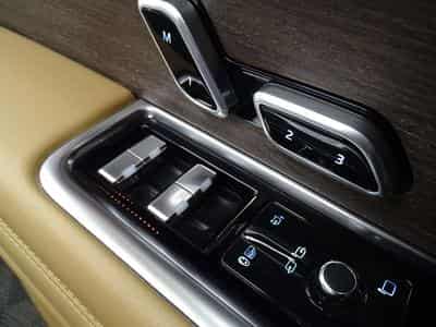 Land-Rover Range Rover HSE P530 Auto (2022) - Photo 14