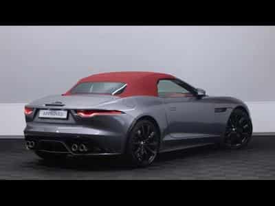 Jaguar F-Type R P575 Convertible Auto (2024) - Photo 10