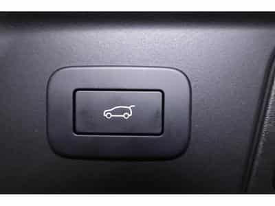 Land-Rover Range Rover Velar D200 AWD auto (2024) - Photo 15