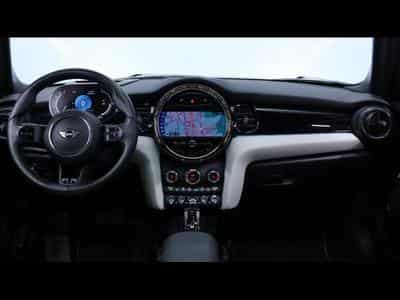 MINI Cooper 1.6 136 Hatch 5 portes Steptronic (2022) - Foto 13