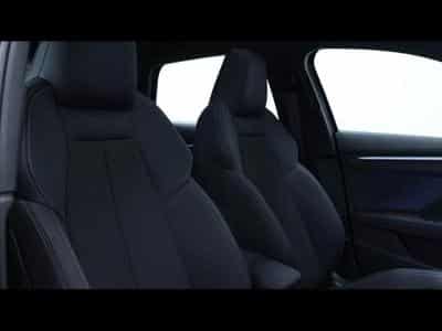 Audi A3 Sportback 35 TFSI 150 S-Line (2025) - Photo 12