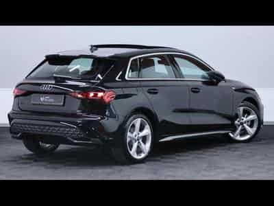 Audi A3 Sportback 35 TFSI 150 S-Line (2025) - Photo 5