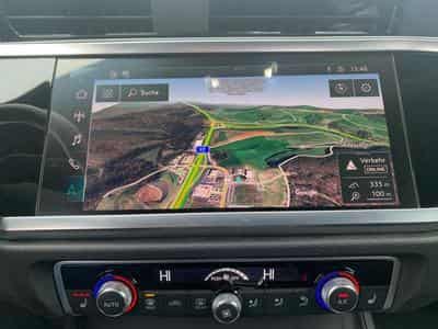 Audi Q3 Ambition (2019) - Photo 12