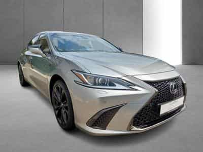 Lexus ES F SPORT Design (2023) - Photo 5