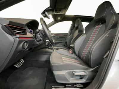 Skoda Kamiq Monte-Carlo+DSG+Pano+Navi (2024) - Foto 9