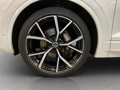 VW Touareg R-Line+V6+Aut.+Black-Style+4M+Pano (2024) - Foto 8