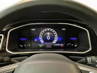 VW T-Roc R-Line+DSG+Pano+RearView (2024) - Foto 11