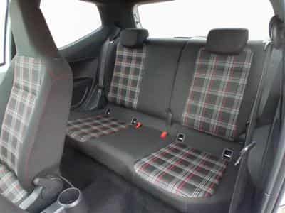 VW UP GTI+TSI+116PS+RearView (2020) - Foto 15