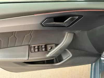 Cupra Leon Pure-Perf.+DSG+LED+NAVI (2025) - Foto 14