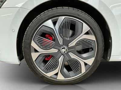 Skoda Octavia RS+DSG+Pano+SUEDIA+AHK (2025) - Photo 8