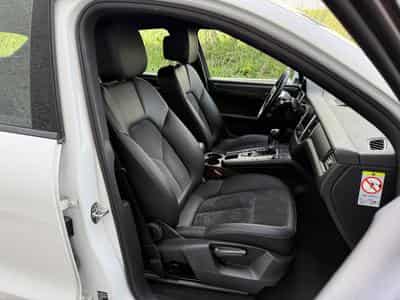 Porsche Macan Macan/Camera/18/Bi-Xenon/(PDLS)/Alcantara (2017) - Photo 8