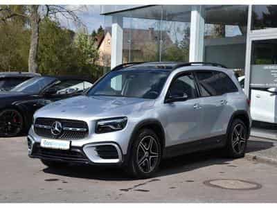 Mercedes GLB 220 4Matic AMG Line 8G-DCT  7 PL. MEMO PANO NIGHT ACC CAM360 1°M (2025) - Foto 2