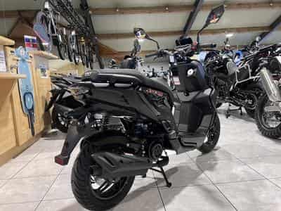 TNT Motor Escape Classe B 45 Km/h (2026) - Foto 4