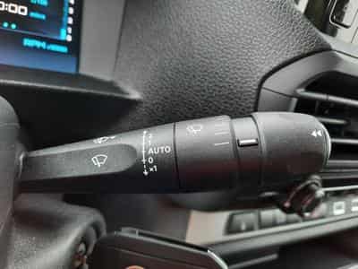 Citroën Jumpy 2.0 BlueHDI EAT8 150 Confort (2026) - Foto 14