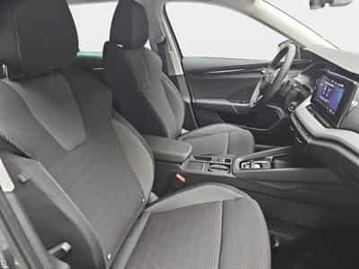 Skoda Octavia 1.5 TSi 150 DSG SELECTION (2025) - Foto 14