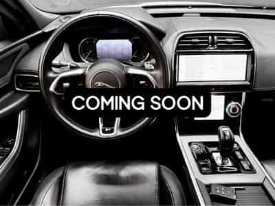 Jaguar XE P300 AWD HSE (2022) - Photo 2