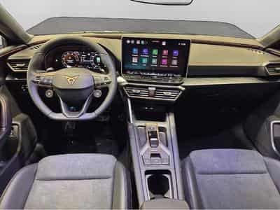 Cupra Leon (2025) - Photo 12