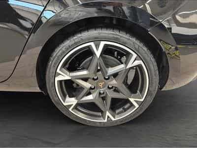 Cupra Leon (2025) - Photo 7