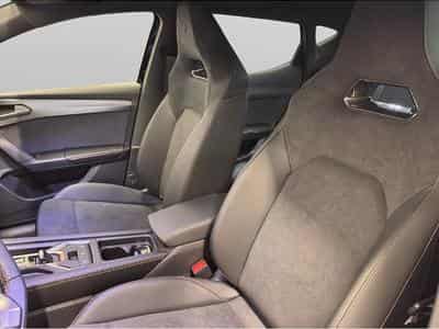 Cupra Leon (2025) - Photo 9