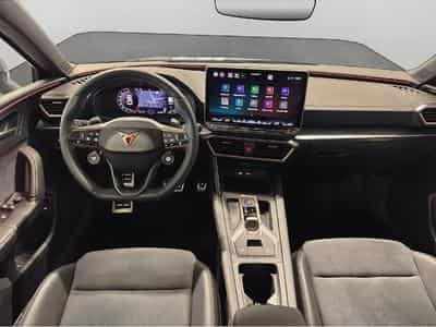 Cupra Leon (2025) - Photo 12