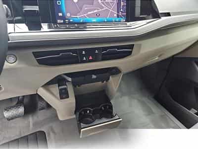 VW Multivan (2026) - Photo 11
