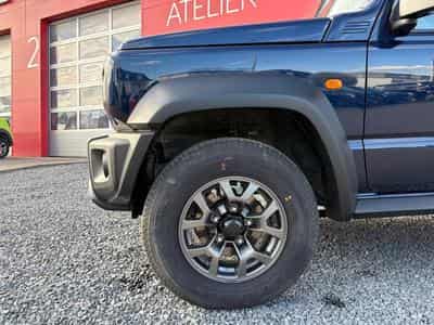 Suzuki Jimny 1.5 4WD ALLGRIP 5 PORTES (2025) - Photo 14