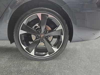 Cupra Leon 1.5 eTSi DSG 150 Kombi (2026) - Photo 6