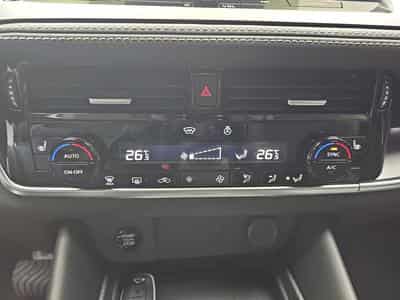 Nissan Qashqai 1.3 DIG-T 158 X-tronic N-Connecta (2026) - Photo 10