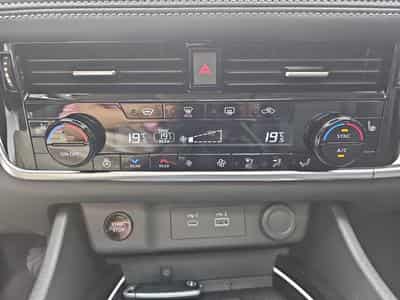 Nissan X-Trail 1.5 VC-T MHEV 163 AUTO N-Connecta (2026) - Photo 10