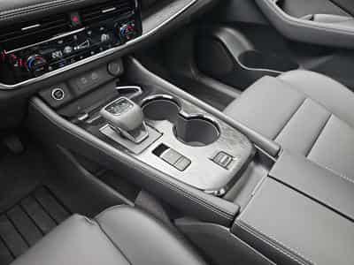 Nissan X-Trail 1.5 VC-T E-Power 204 AUTO Tekna (2026) - Photo 11