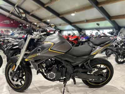 Voge 525 R GRIS (2023) - Photo 4