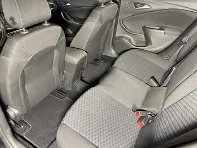 Opel Astra 1.0 TURBO 110 CV EDITION GPS (2020) - Photo 9