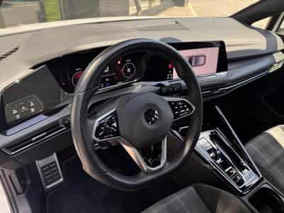 VW Golf VIII GTD 2.0 TDI SCR 200CV (2023) - Photo 5