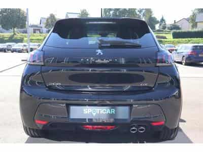 Peugeot 208 GT EAT8 (2023) - Photo 1