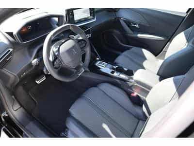 Peugeot 208 GT EAT8 (2023) - Photo 4