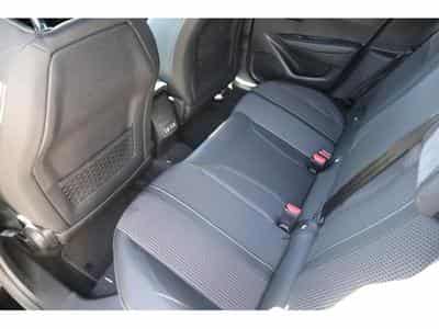 Peugeot 208 GT EAT8 (2023) - Photo 5