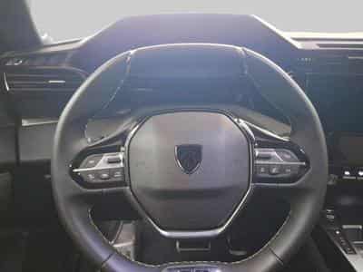 Peugeot 308 GT EAT8 (2024) - Photo 14