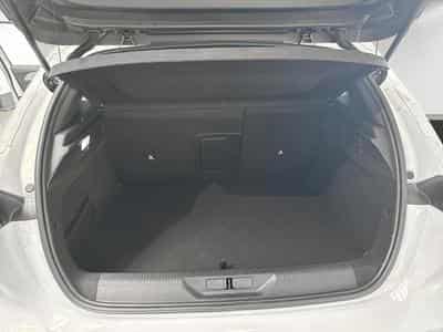 Peugeot 308 GT Hybride (2024) - Photo 15