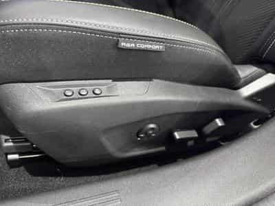 Peugeot 308 GT 130EAT8 (2023) - Photo 10